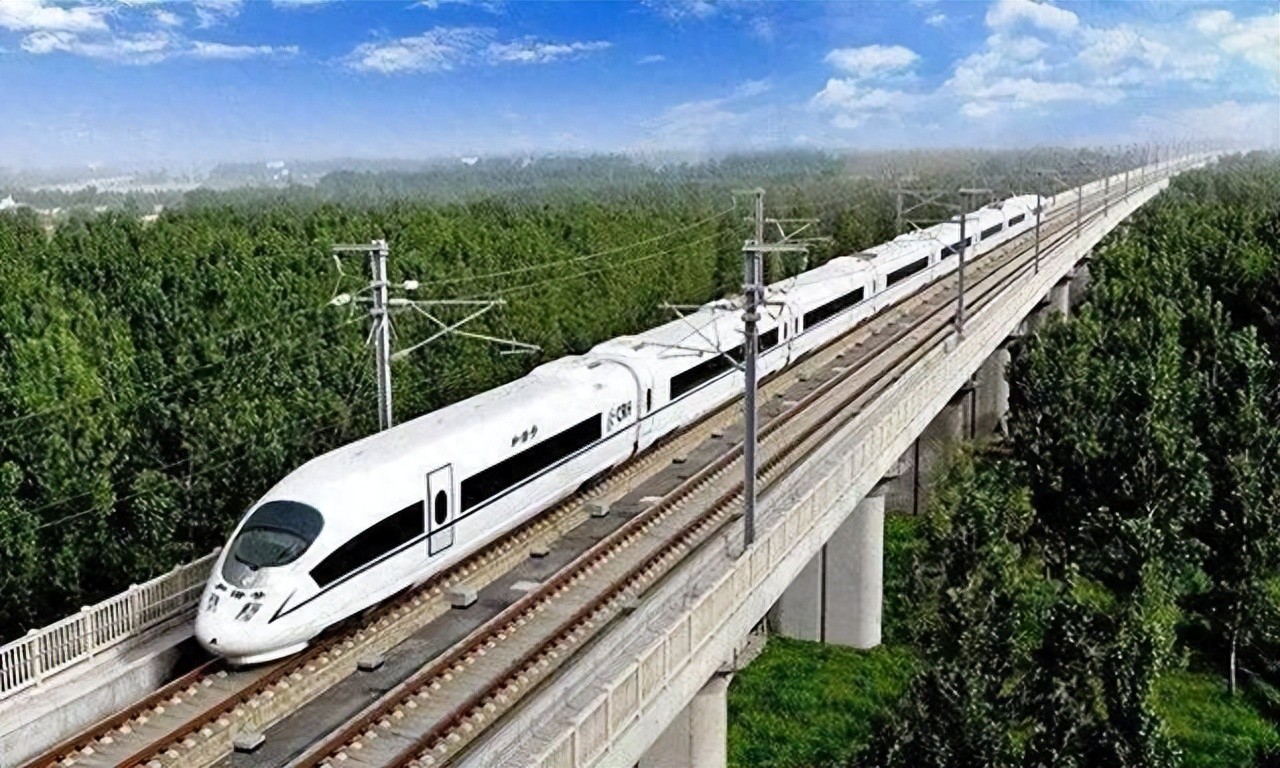 中国高铁又快又稳的秘密！中国速
